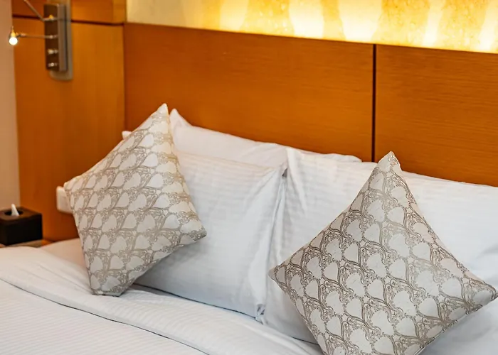 Carlton DowntownSpa Hotel